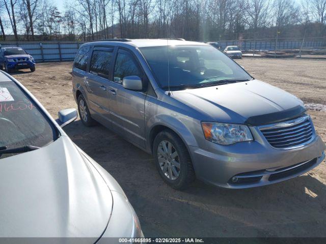  Salvage Chrysler Town & Country