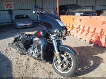  Salvage Harley-Davidson Flht