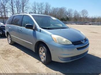  Salvage Toyota Sienna