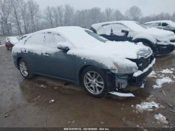  Salvage Nissan Maxima