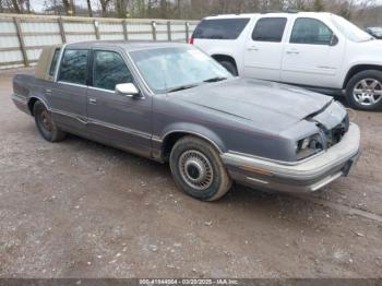  Salvage Chrysler New Yorker