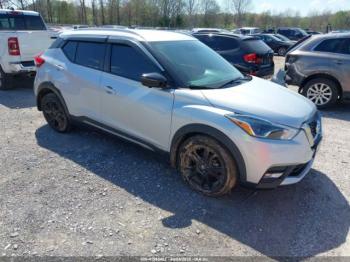  Salvage Nissan Kicks