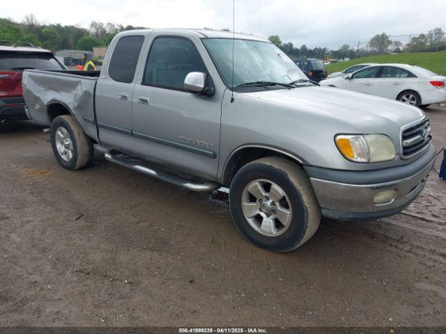 Salvage Toyota Tundra