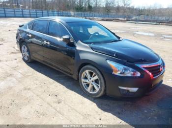  Salvage Nissan Altima