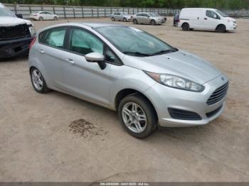  Salvage Ford Fiesta