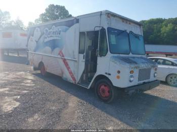  Salvage Workhorse Custom Cha Commercial Chassis