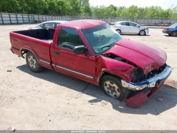  Salvage Chevrolet S-10