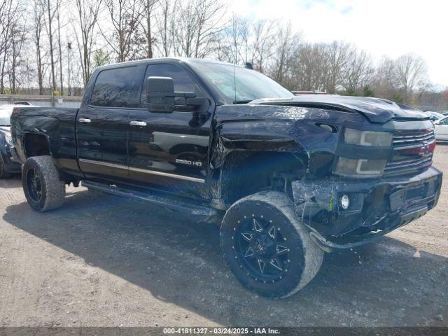  Salvage Chevrolet Silverado 2500