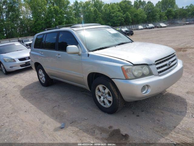  Salvage Toyota Highlander