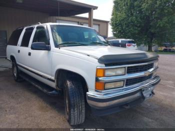  Salvage Chevrolet Suburban 1500