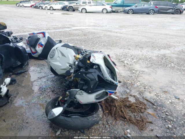  Salvage BMW S 1000