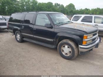 Salvage Chevrolet Suburban 1500