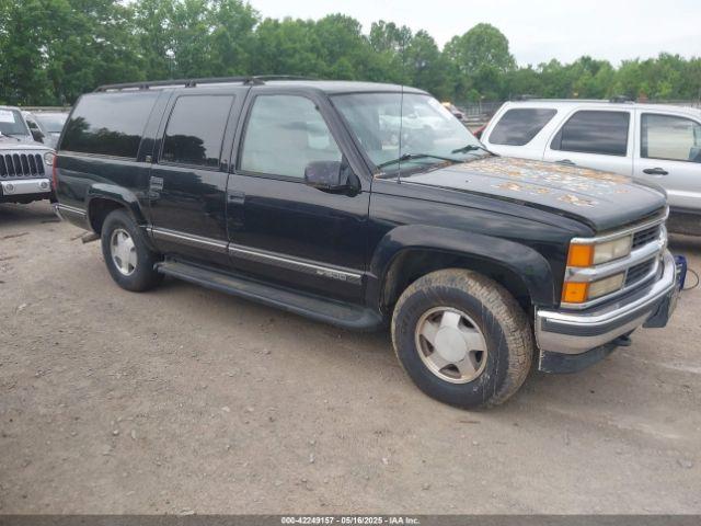  Salvage Chevrolet Suburban 1500