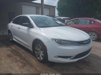  Salvage Chrysler 200