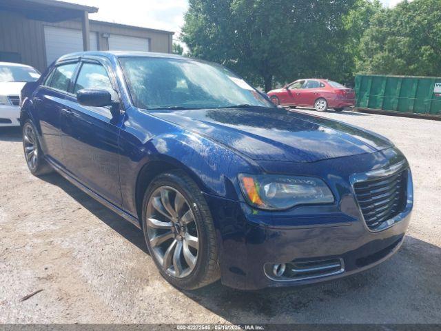  Salvage Chrysler 300