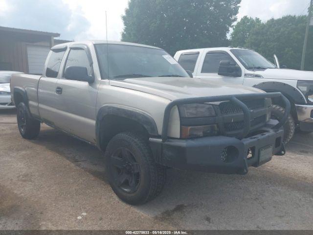  Salvage Chevrolet Silverado 1500
