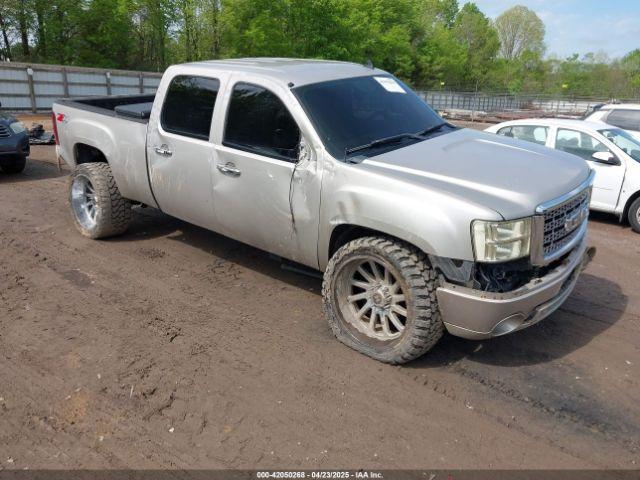  Salvage GMC Sierra 2500