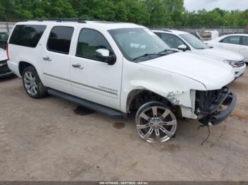  Salvage Chevrolet Suburban 1500