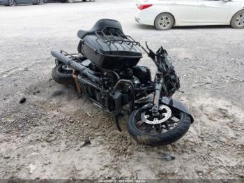  Salvage Harley-Davidson Flhxs