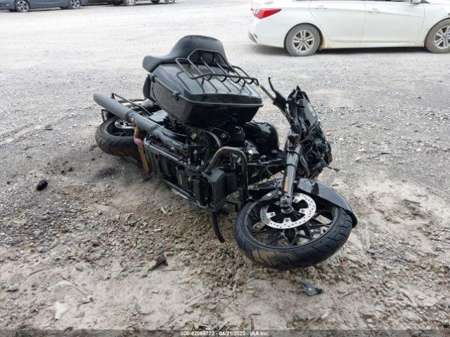  Salvage Harley-Davidson Flhxs