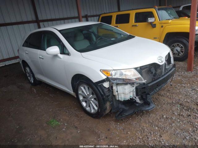  Salvage Toyota Venza