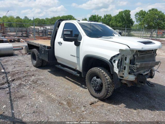  Salvage Chevrolet Silverado 3500
