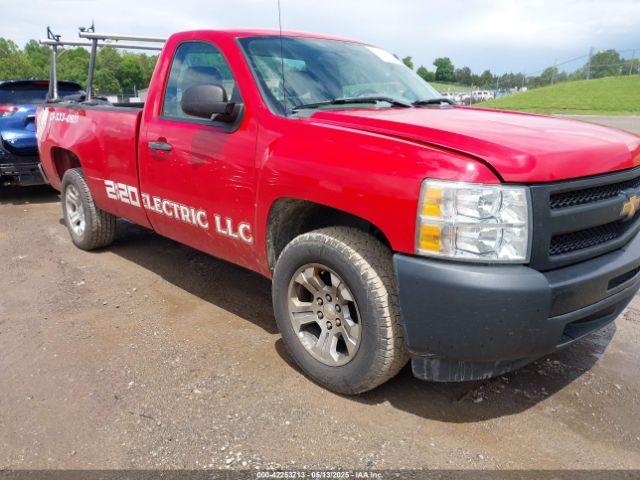  Salvage Chevrolet Silverado 1500