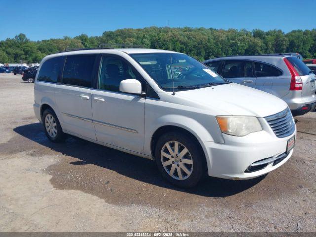  Salvage Chrysler Town & Country