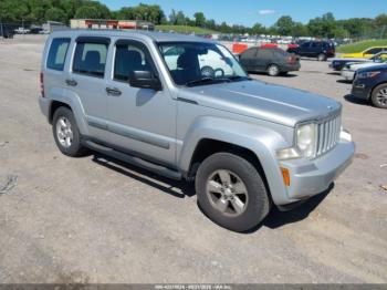  Salvage Jeep Liberty