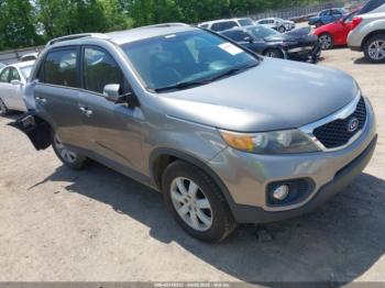  Salvage Kia Sorento