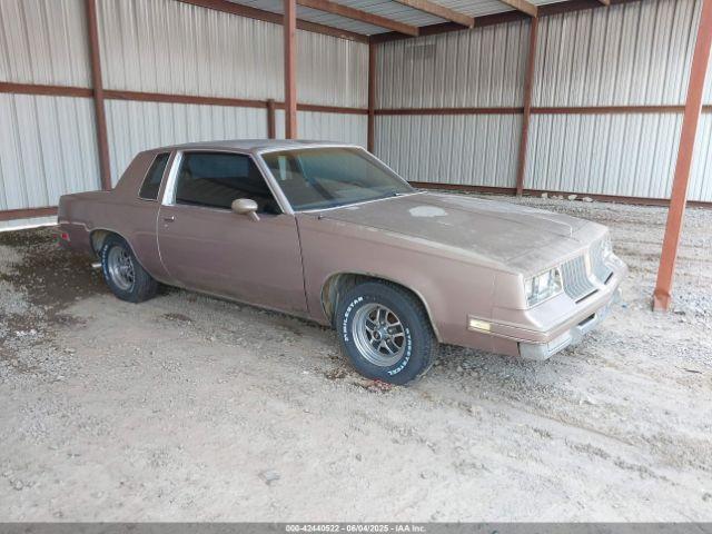  Salvage Oldsmobile Cutlass Supreme
