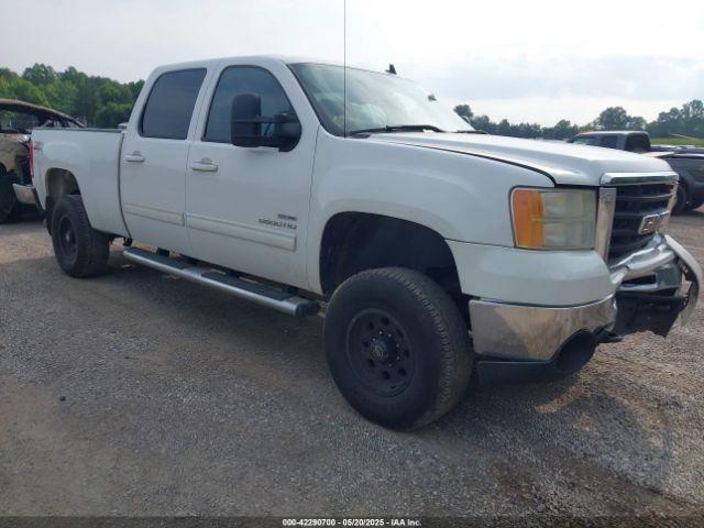  Salvage GMC Sierra 2500