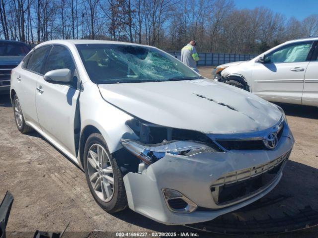  Salvage Toyota Avalon