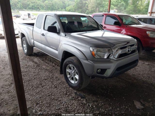  Salvage Toyota Tacoma