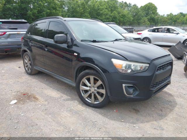  Salvage Mitsubishi Outlander