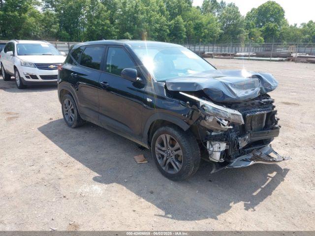  Salvage Kia Seltos