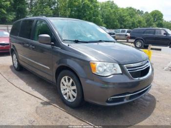  Salvage Chrysler Town & Country