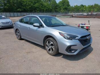  Salvage Subaru Legacy