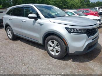  Salvage Kia Sorento