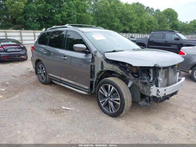  Salvage Nissan Pathfinder