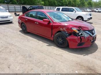  Salvage Nissan Altima