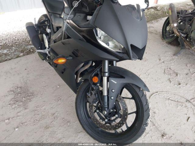  Salvage Yamaha Yzfr3
