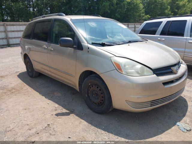  Salvage Toyota Sienna