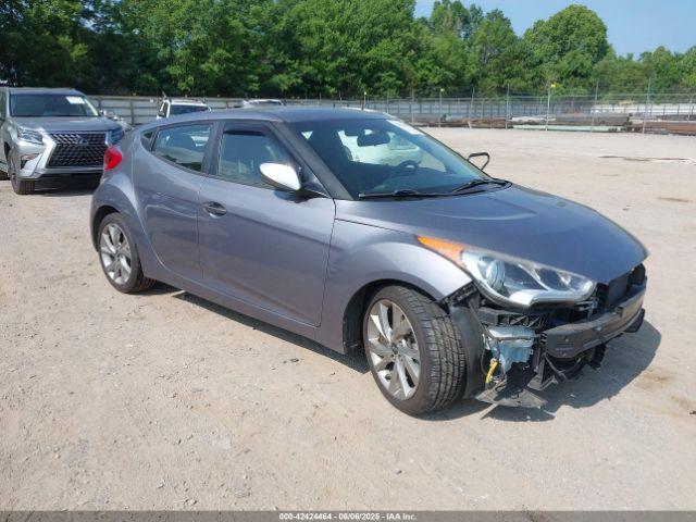  Salvage Hyundai VELOSTER