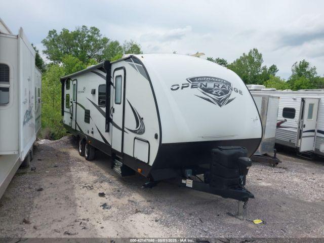  Salvage Highland Ridge Travel Trlr