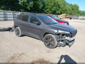  Salvage Jeep Cherokee