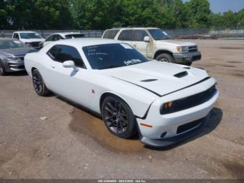  Salvage Dodge Challenger