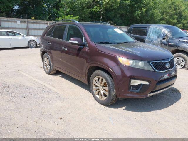  Salvage Kia Sorento