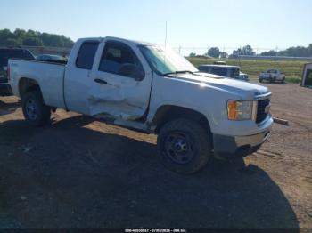  Salvage GMC Sierra 2500