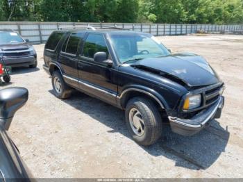  Salvage Chevrolet Blazer